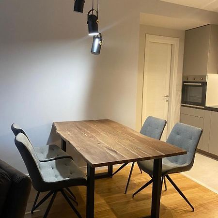 Apartman Vt Central Point Podgorica Eksteriør bilde