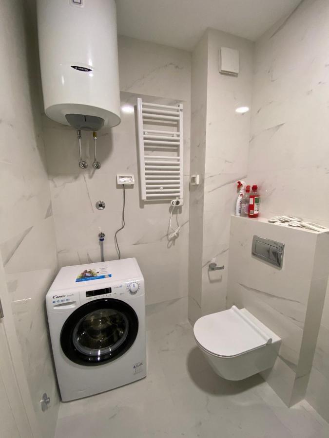 Apartman Vt Central Point Podgorica Eksteriør bilde