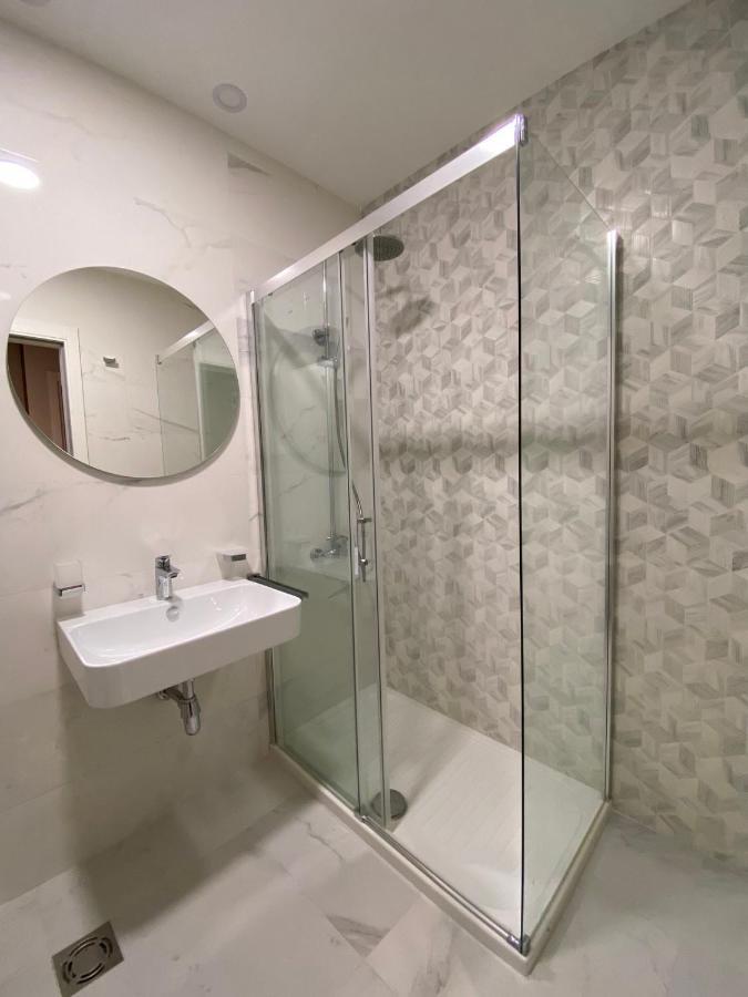Apartman Vt Central Point Podgorica Eksteriør bilde